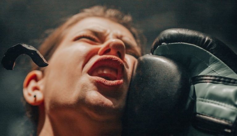 Four Signs That Your Boxing Mouth Guard is a Good Fit