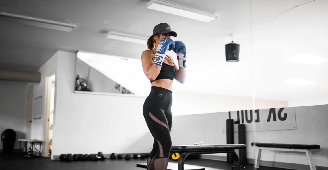 How to Choose Kickboxing Gloves- 5 Pro Tips