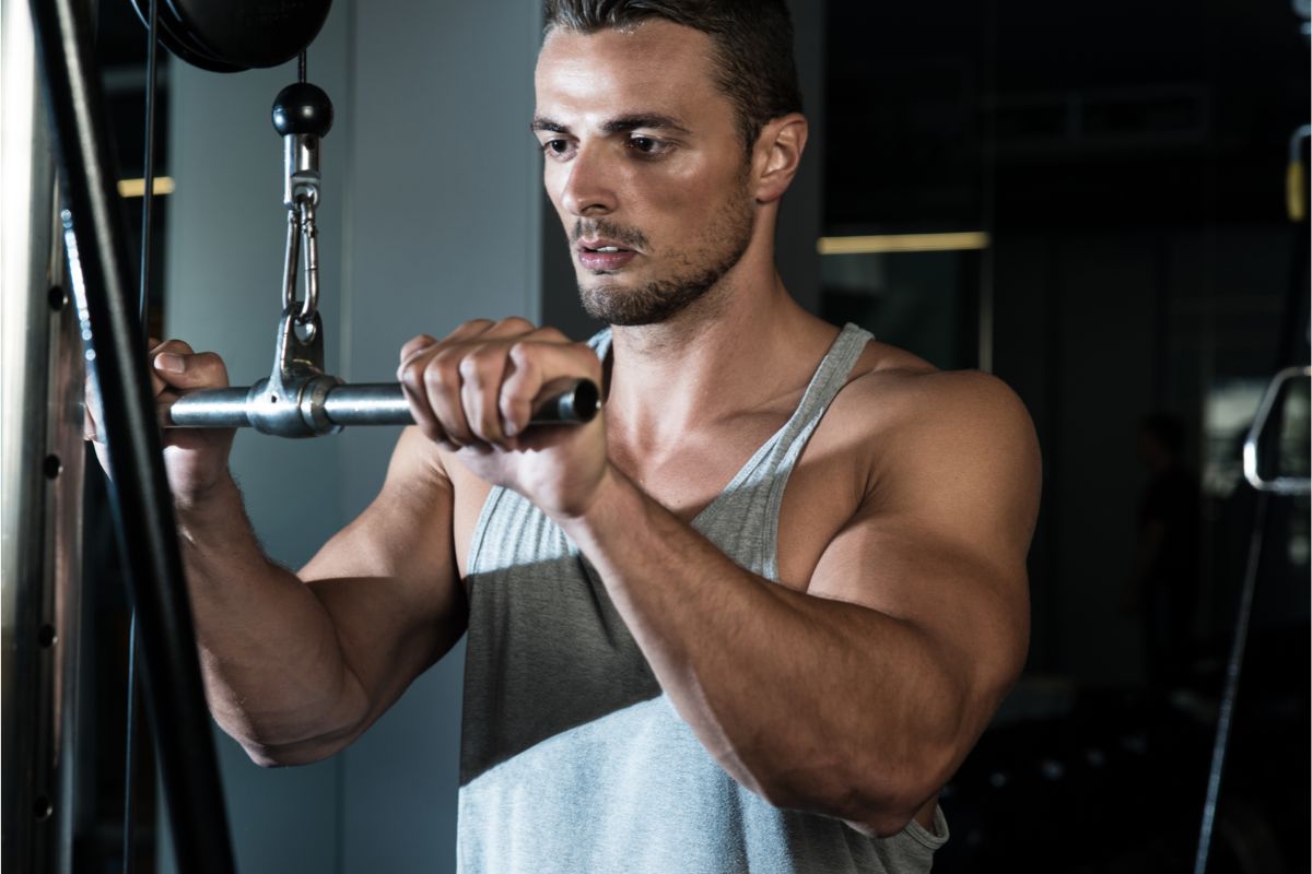 12 Medial Head Triceps Exercises To Strengthen Your Arms And Make Them Bigger!