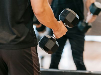 8 Best Dumbbell Exercises For Growing Traps