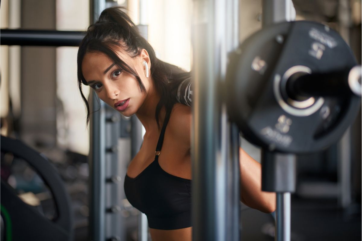 What Are The Best Smith Machine Workouts For Leg Day? – Our Top 12 Exercises